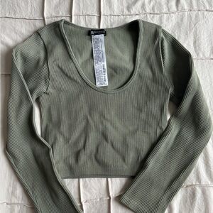 Zara Ribbed Olive Green Cropped Long Sleeve Top